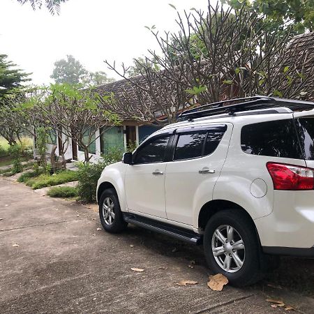 E-Outfitting Pai Resort Exterior photo