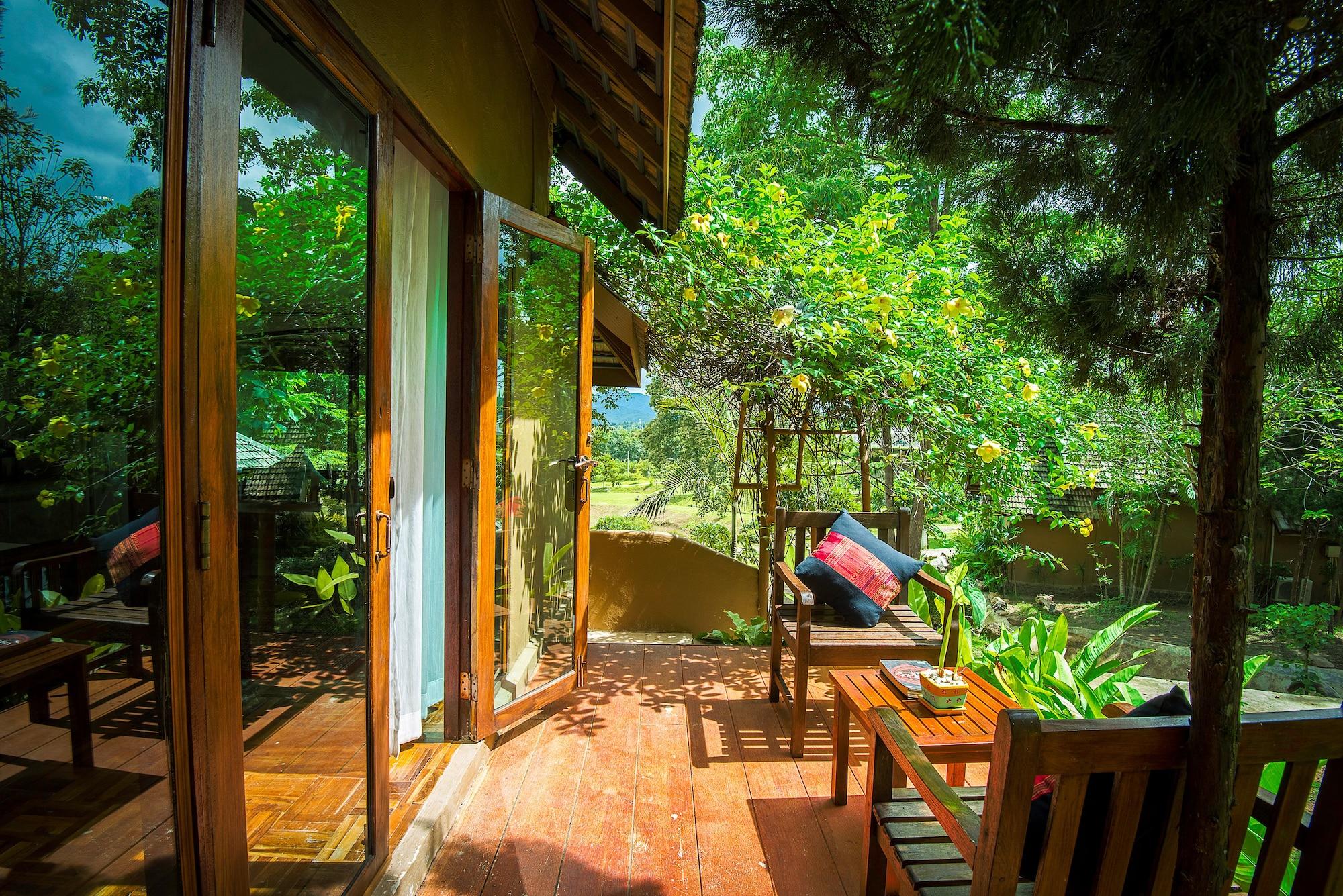 E-Outfitting Pai Resort Exterior photo